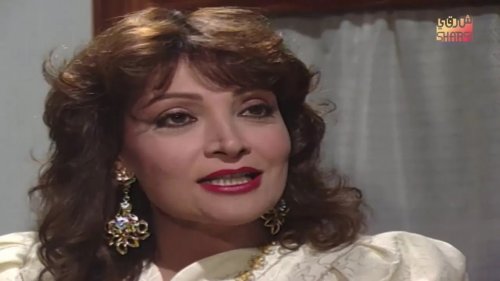 تسريب صورة نادرة من زفاف تيسير فهمي قبل 38 عامًا .. فستان أمريكي وزفة بريطاني والمفاجأة بهوية العريس! شوف دلوقتي