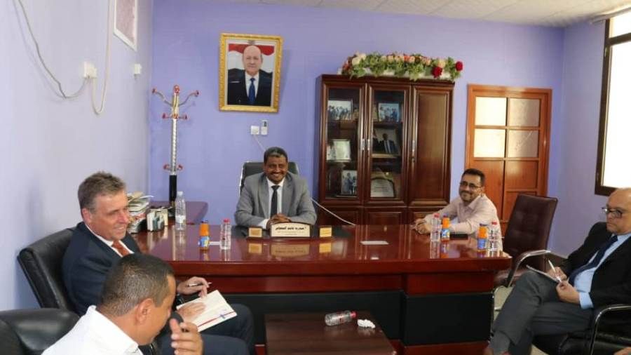 عدن.. مناقشة خطة الاستجابة الانسانية مع منظمة العمل الدولية