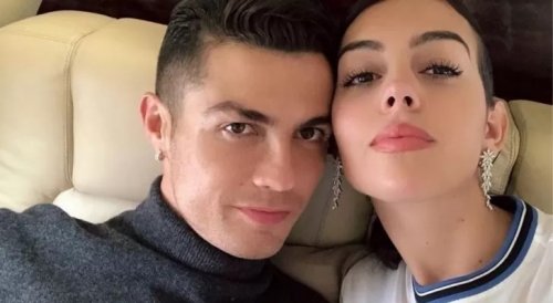 هوس كريستيانو رونالدو بكرة القدم ينتقل إلى فراش النوم.. جورجينا كشفت ما طلبه منها في الرابعة فجراً !!ماتم كشفه صادم