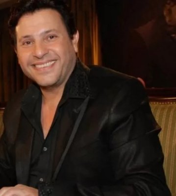 هاني شاكر يفقد القدرة على النطق.. ما كشفته الفنانة نادية مصطفى فجّر ضجة وعجزته عن النطق