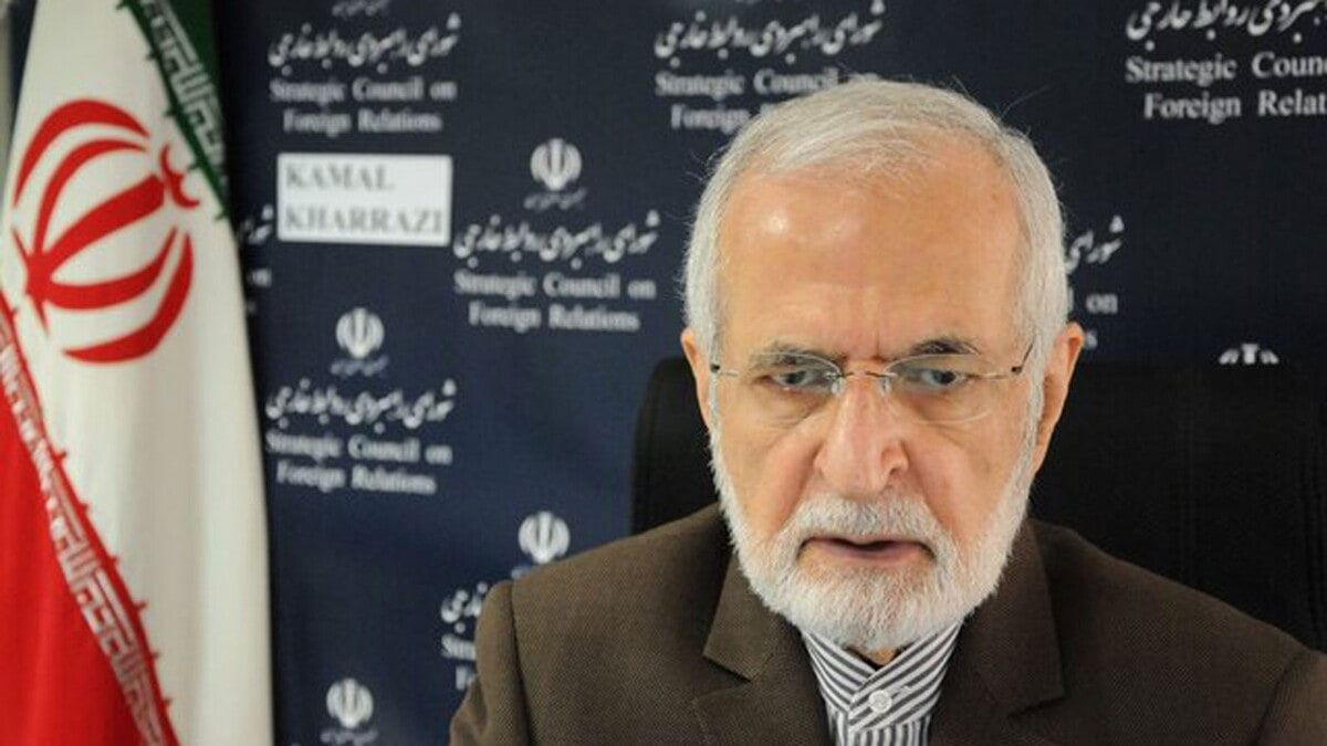 مستشار خامنئي يبدي استعداد إيران للتحدث مع السعودية