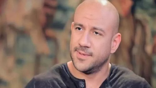 حقيقة رفض الفنان أحمد مكّي الصلاة لله طوال حياته !! صورة واحدة فضحت الأمر تماماً !!