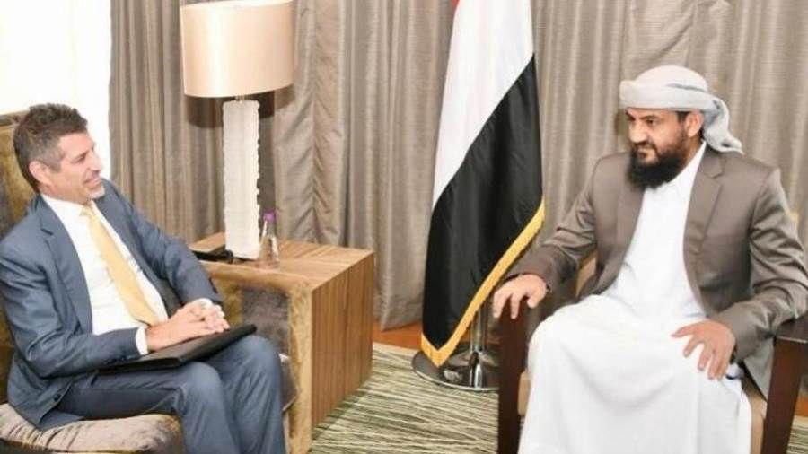 الرئاسي اليمني: السلام أولوياتنا وهزيمة الحوثي متاحة