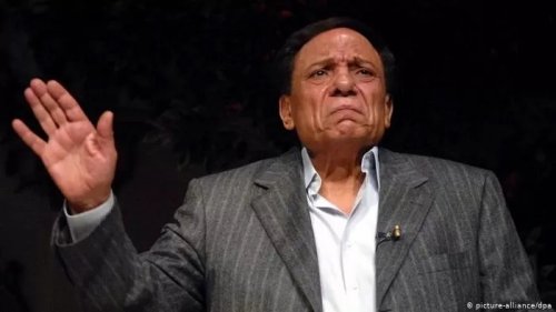 والتجاعيد تملا وجهه.. ظهور مُفزع للزعيم عادل إمام يبكي كل جمهوره !! .. لن تصدق كيف بدا شكله !! (صورة)صادمة