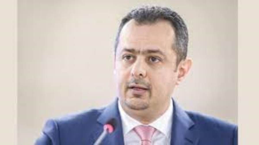 رئيس الوزراء يعزي بوفاة وكيل وزارة الإعلام صالح الحميدي