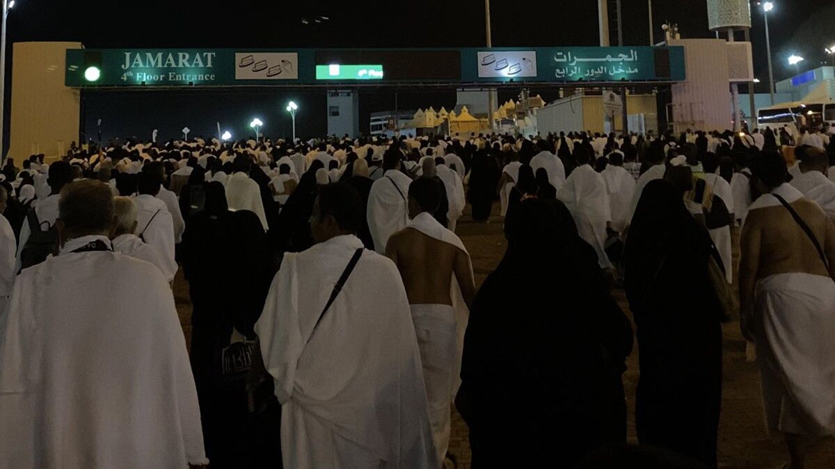 في ختام أكبر موسم حج منذ 2019.. الحجاج يرمون جمرة العقبة الكبرى