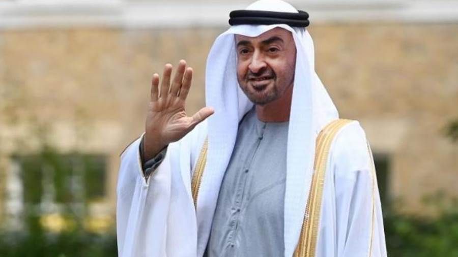 عاجل.. الشيخ محمد بن زايد يهنئ الملك سلمان بنجاح موسم الحج