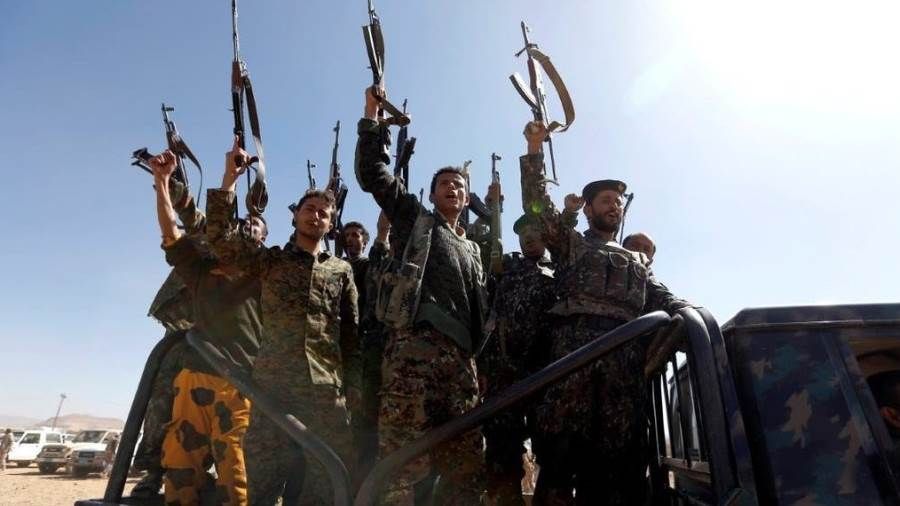 اهالي المخفيين قسرا يطالبون مليشيا الحوثي بالكشف عن مصير ابنائهم