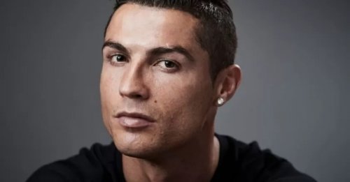 لن تصدق سر كريستيانو رونالدو للحفاظ على شبابه.. المادة التي يستخدمها صدمت الجميع؟!حقائق تكشف للمرة الاولى
