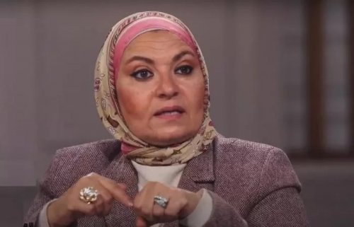 عروسة وقحة تسئل: جوزي بيخلص بسرعة وأنا مبلحقش ولا بستمتع وعاوزة أكتر اعمل إيه ؟!.. شوف دلوقتي : هبة قطب تصدمها بهذا الرد الجريء