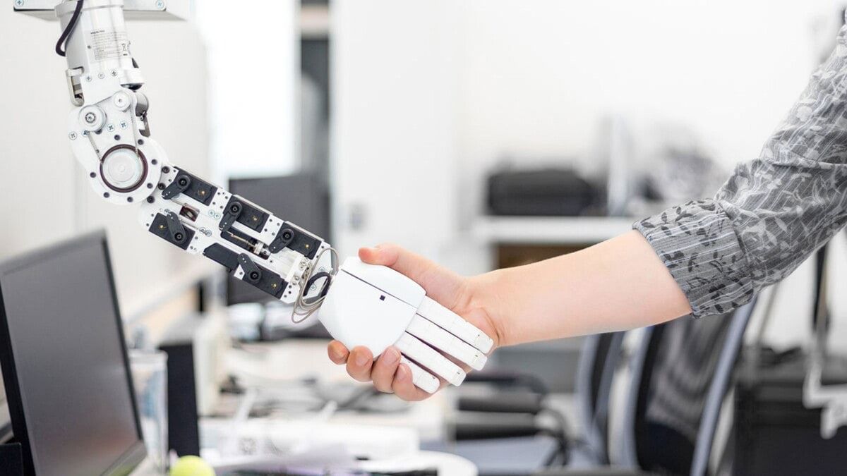 باحثون يطورون مشروعا علميا لإكساب الروبوتات "مهارات اجتماعية"