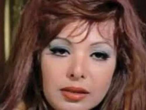 لن تصدق ان هذه النجمة الحسناء التي مثلت أدوار خادشه .. كانت نهايتها بشعة وعبره للوسط الفني وظل قبرها مجهولاً 38 عامًا..؟