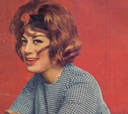 فايدة كامل.. دخلت موسوعة جينيس وتسببت في ضرب إذاعة أبو زعبل.. وهذا ما فعلته مع مبارك.. شوف دلوقتي تفاصيل مثيرة للغاية!!