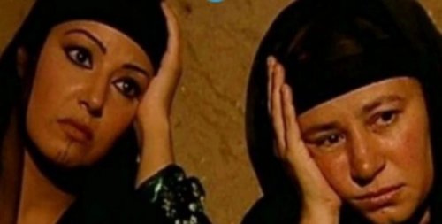 خطأ كبير في مسلسل (ريا وسكينة) لم يركز عليه أحد.. صورة للفنانة عبلة كامل تكشف المستور للعلن شوف دلوقتي ماهو!