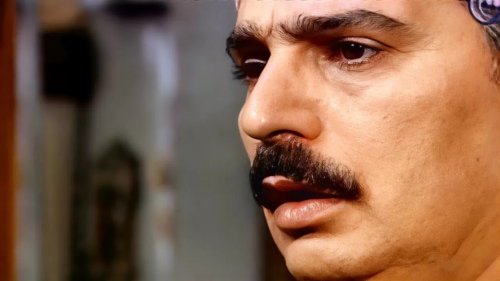 بعد كشف ديانة عباس النوري الحقيقية الذي اخفاها.. والمفاجأة في زوجته النجمة الشهيرة التي طغت بجمالها على انجلينا جولي!!