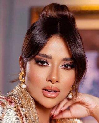 ظهور مفزع للنجمة بلقيس فتحي والجمهور مصدوم ويتمنى اللطف بحالها يا الله... جلد على عظم - صور