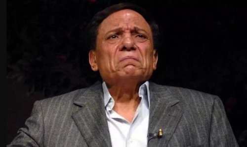 حفيد الزعيم عادل إمام ممثل شاب وسيم دخل عالم التمثيل من أوسع باب.. المفاجأة في والده النجم الشهير