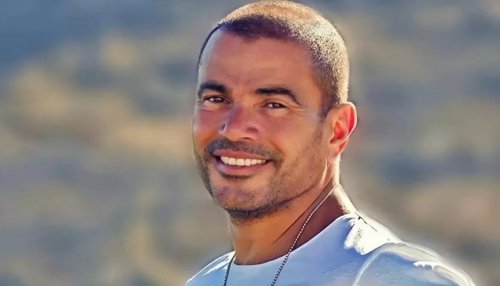 لن تصدق نجم مسرح مصر يسخر من عمرو دياب وهذا ماقاله !! عبارات موجعه