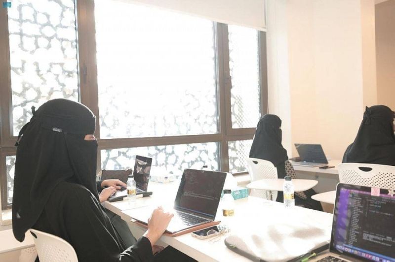 السعودية: 30 دورة و6 مُعسكرات.. 36 برنامجًا تعليميًا تقيمها أكاديمية طويق هذا الأسبوع .. تعرف على تفاصيلها