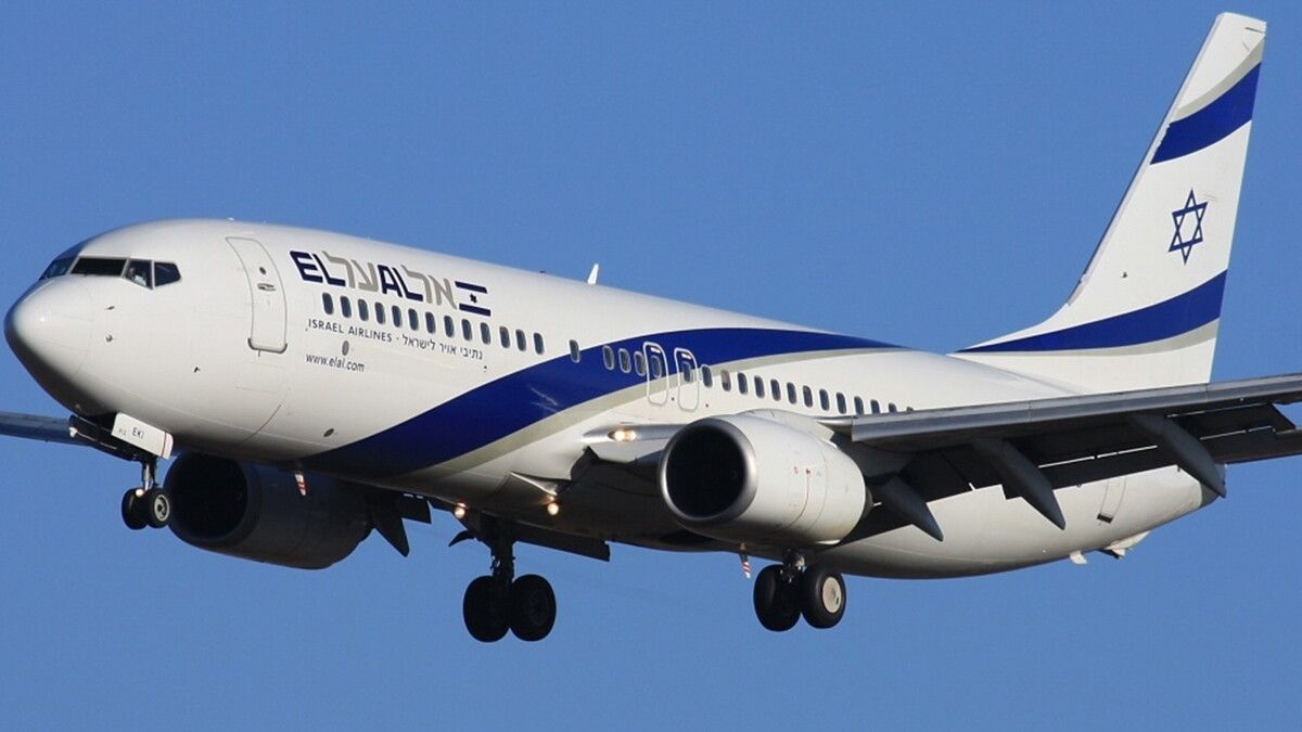 صحيفة عبرية: سلطنة عمان رفضت فتح مجالها الجوي أمام الطائرات الإسرائيلية