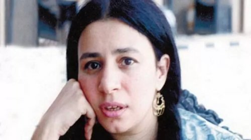 سر رمي يمين الطلاق على عبلة كامل من جميع أزاجها!! طلبوا منها تنفيذ هذا الأمر فرفضت!! القصة كاملة