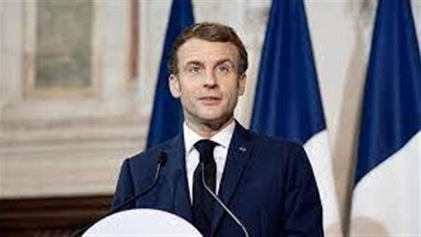 أهداف ودوافع زيارة ماكرون للجزائر