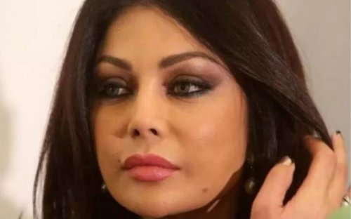 بشعر منكوش وأنف كبير.. إطلالة مفزعة للنجمة هيفاء وهبي في عمر العشرين.. ملامحها صدمت جمهوره... شوف دلوقتي