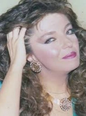 (تساقط شعرها ولم يستطع الجمهور التعرف عليها).. ظهور مفزع للفنانة هدى رمزي بعد أن غير الزمان ملامحها الجميلة !!شوف دلوقتي