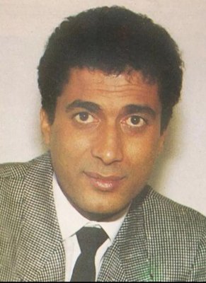 هؤلاء النجمات رفضن الزواج من أحمد زكي وعندما تقدم لهن كان عذر كل واحدة أقوى من الأخرى.. سبب رفض ايمان الطوخي سيصدمك !!