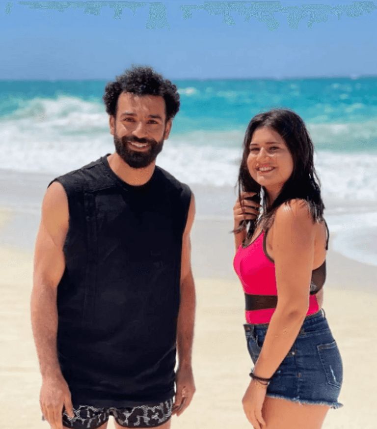 ديانا هشام تتحدث لأول مرة عن "الصورة المثيرة" مع محمد صلاح