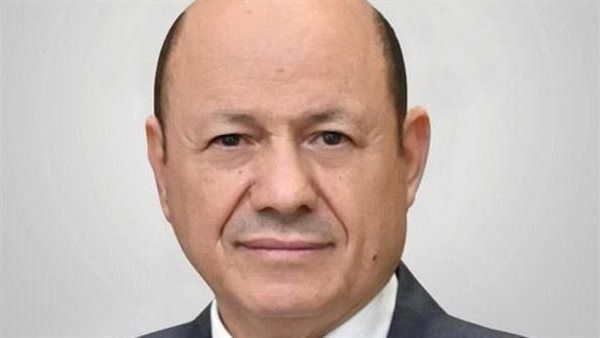 رئيس مجلس القيادة الرئاسي يدعو إلى تصنيف عربي جماعي للمليشيات الحوثية كمنظمة ارهابية