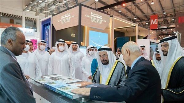 شاهد.. الدكتور سلطان بن محمد القاسمي يفتتح الدورة الـ 41 من معرض الشارقة الدولي للكتاب