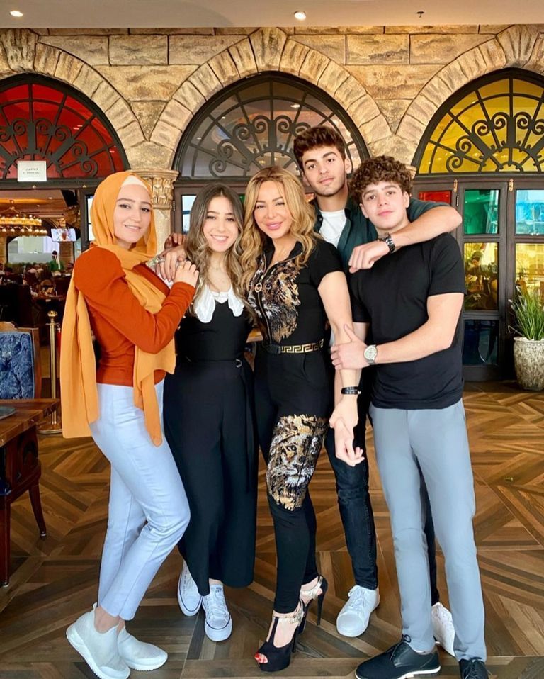 سوزان نجم الدين "باكية": حُرمت من رؤية أولادي 5 سنوات