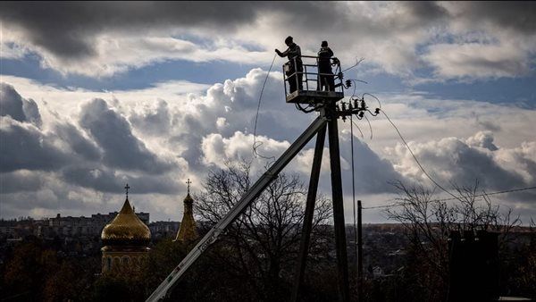أوكرانيا في ظلام.. 4.5 ملايين شخص دون كهرباء عقب قصف روسي