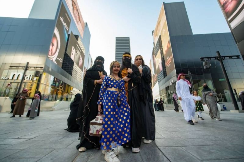 السعودية: بوليفارد رياض سيتي يعلن تسجيل أكثر من 100 ألف زائر في يوم التأسيس (شاهد)