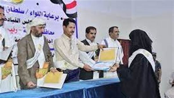 تكريم 100 معلم ومعلمة في مأرب احتفاء بيوم المعلم