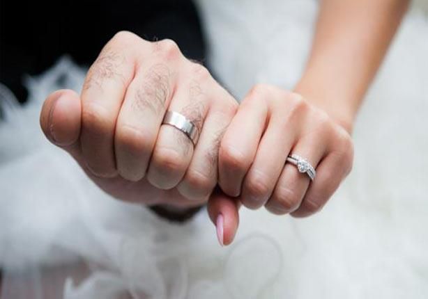 "سعودي" ذهب لخطبة فتاة وبعد عامين يتفاجأ بما فعله جاره إمام المسجد مع أهلها لمدة 6 أشهر!