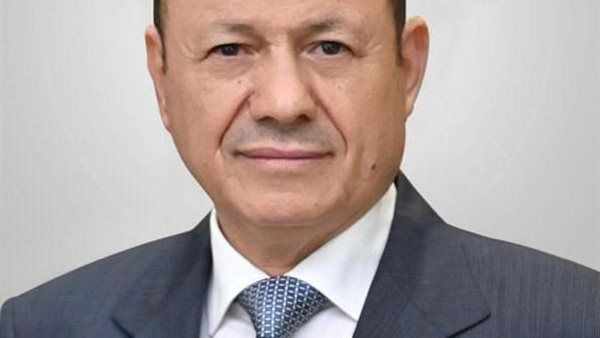 رئيس مجلس القيادة الرئاسي يعزي بوفاة رئيس الوزراء الايطالي الاسبق