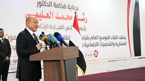 "العليمي" يؤكد اولوية التنمية في حضرموت ويشيد بالدعم السعودي