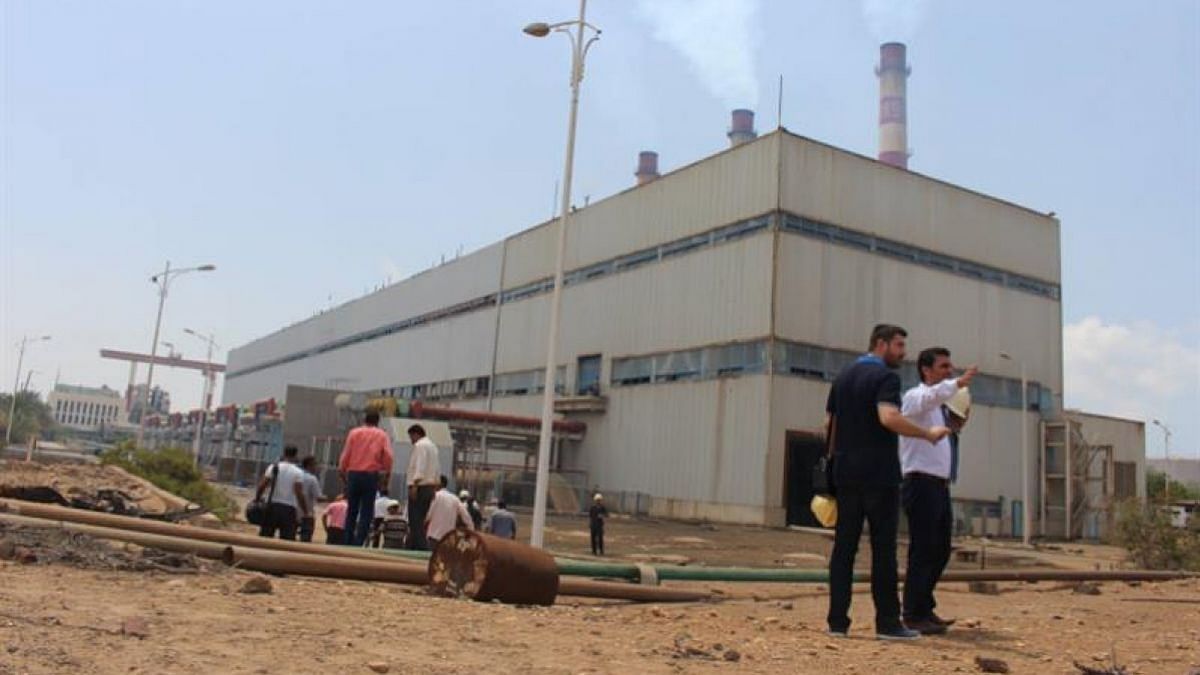 بسبب وقود رديء.. كهرباء عدن في حالة موت سريري