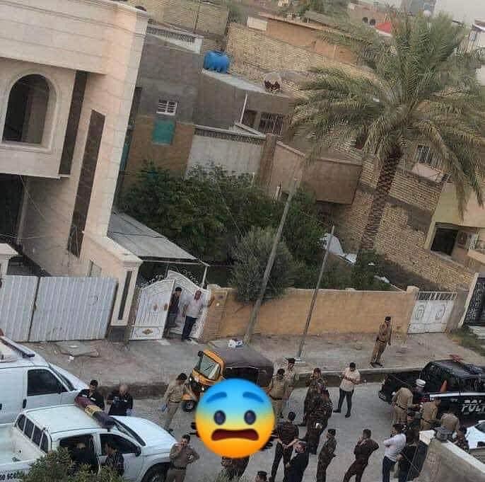 سائق "توك توك" عراقي ينهي حياته في طريق عام بـ"مسدس"