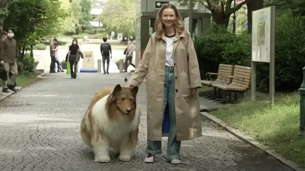 ياباني يحقق حلم طفولته ويتحول إلى كلب (فيديو)