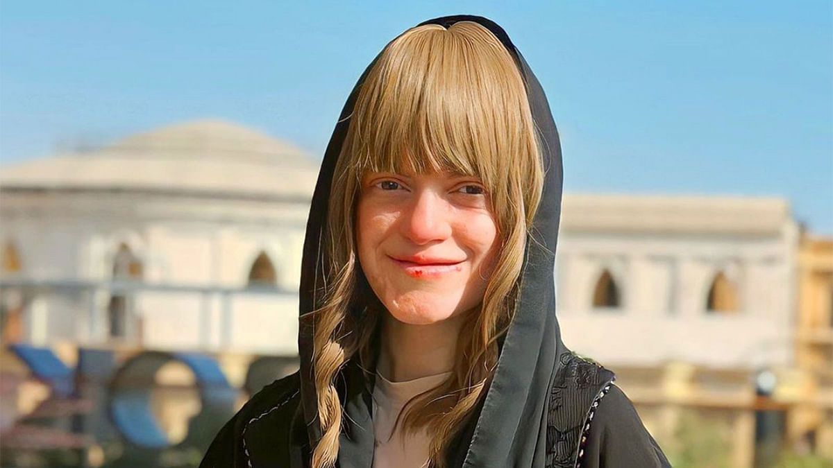 شابة سعودية تتحدى إصابتها بمرض نادر وتواجه التنمر