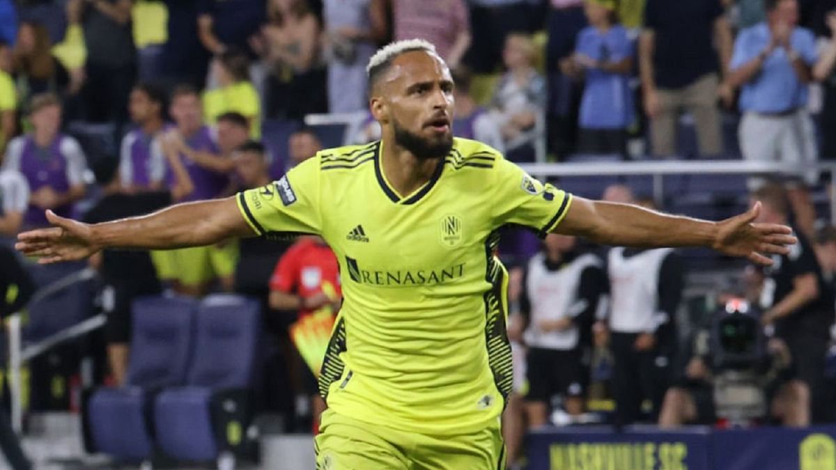 النهائي الأول لميسي في أمريكا.. موعد مباراة إنتر ميامي وناشفل والقنوات الناقلة