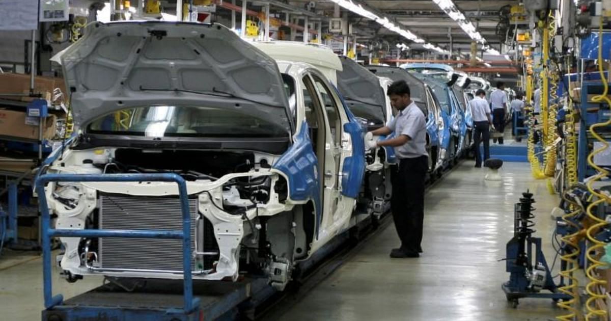 أمريكا.. الشركات الكبرى لصناعة السيارات على موعد مع إضراب عمالي