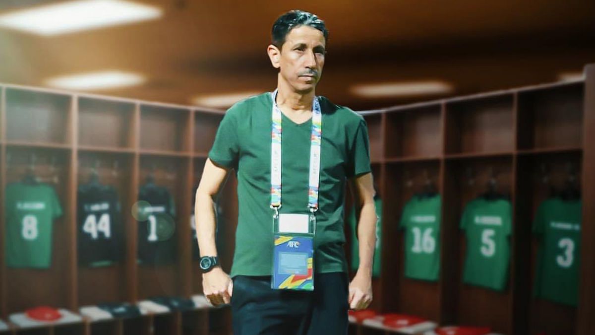 العُماني رشيد اليافعي مدربًا لنادي الوحدات الأردني