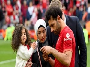 بشرى سارة لجماهير الاتحاد السعودي بشأن انضمام اللاعب " محمد صلاح" للفريق