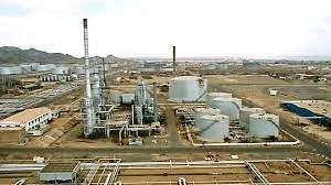 استئناف العمل في مصافي عدن.. وآمال بتحريك عجلة التنمية