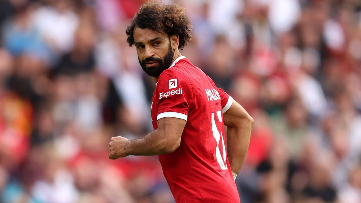 تقرير: الاتحاد السعودي لم يُرسل عرضه إلى ليفربول لضم محمد صلاح