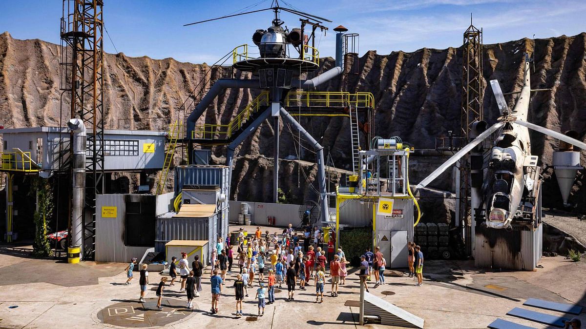 اشتهرت بالنصائح الأسرية.. توقيف "يوتيوبر" أمريكية عذبت أطفالها